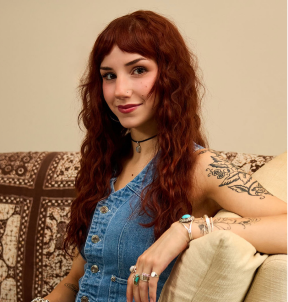 GRACIE MEET THE TEAM