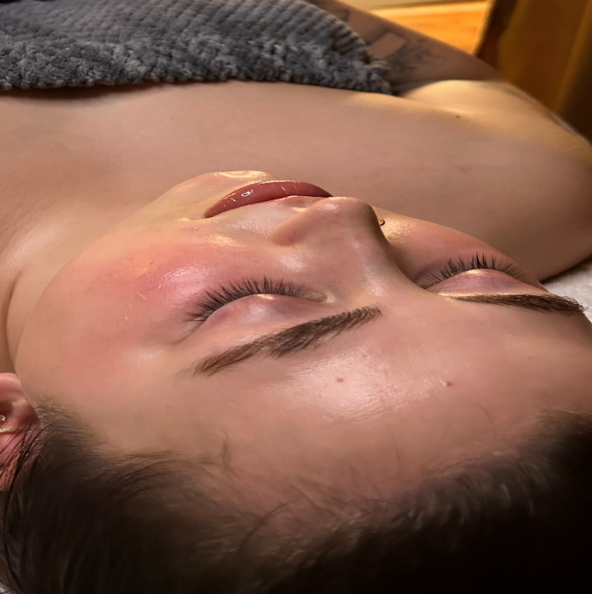 Signature facial